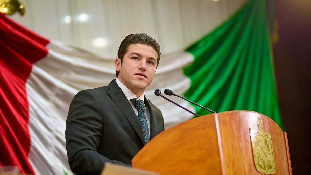 El gobernador de Nuevo León en el Congreso local