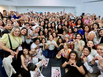 Sheinbaum presume en su campaña la detención del fiscal de Morelos, Uriel Carmona