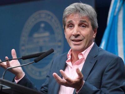 Caputo reiteró que se puede disponer “inmediatamente” de los dólares depositados en el Banco Nación