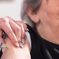 Salud alertó que más del 95 por ciento de los adultos neuquinos no tiene las vacunas al día