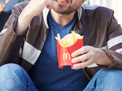 McDonald's gana 7 mil 545 millones de dólares en 2021, un 59% más