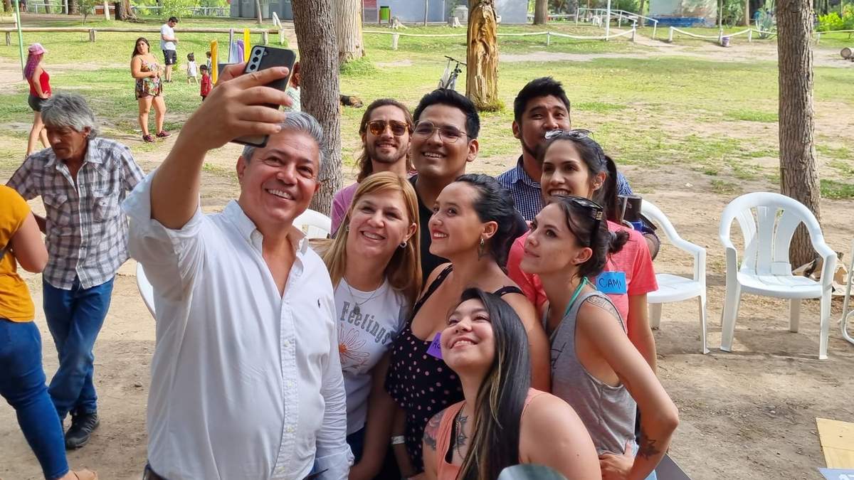 La fórmula Figueroa-Ruiz tiene el aval del PRO de Neuquén. Fuente: (Facebook)