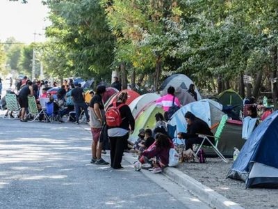 Los ocupantes de Valentina Sur dejaron el terreno: el motivo de su decisión