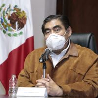 Artículo 19 acusa al gobierno de Miguel Barbosa de 'asfixiar' a portal e-consulta