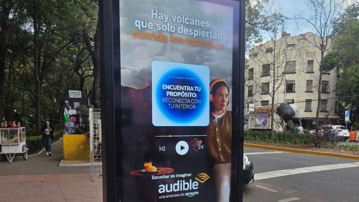 Tótems publicitarios en CDMX