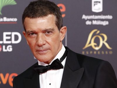 Con un nuevo rol: Antonio Banderas inició su carrera como guía turístico con invitados de lujo
