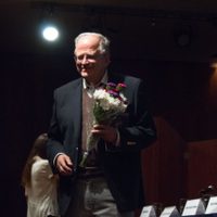 Medalla Bellas Artes de Literatura a Marco Antonio Campos