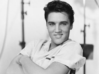 ¡No puede ser! Elvis Presley fue visto en Arkansas y existe la posibilidad de que no haya muerto