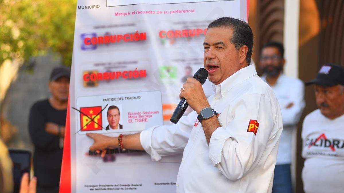 Ricardo Mejía Berdeja en campaña