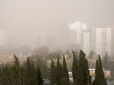 La UNCo suspendió actividades presenciales para el viernes en Neuquén por alerta de fuertes vientos