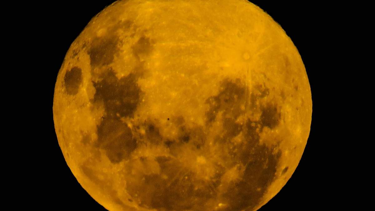 Una superluna de 2019. Fuente: (Twitter).