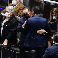 Otros cinco diputados dan positivo a covid-19; siete más, en recuperación