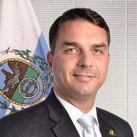 Fiscalía brasileña ve "fuertes indicios" de blanqueo en operaciones de un hijo de Bolsonaro
