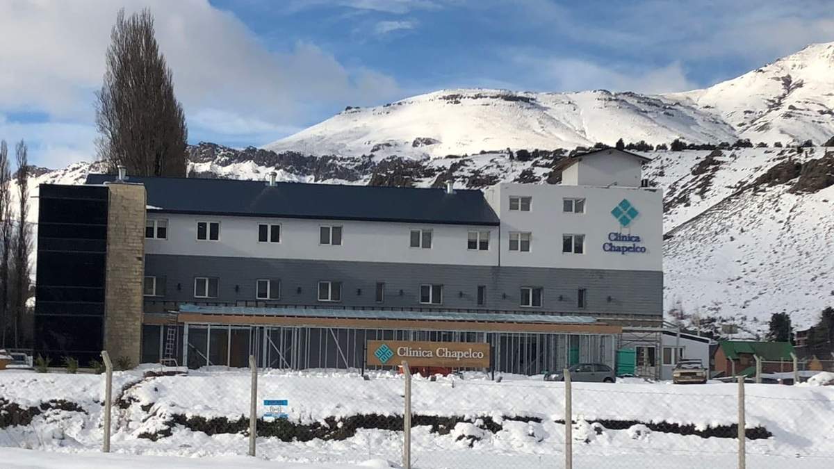 Clínica Chapelco de San Martín de los Andes. Fuente: (Twitter)