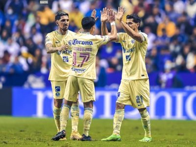 América golea 6-1 a Puebla en la ida de los cuartos de final de la Liga MX (Videos)