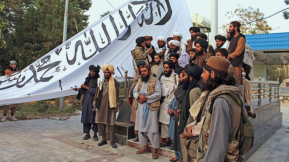 Talibanes en Kabul. La toma del poder