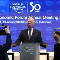 Endeudamiento por la pandemia durará hasta las generaciones futuras: Schwab