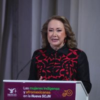 La ministra Esquivel contra los defensores del medio ambiente