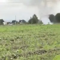 Explotan granadas a policías justo cuando acudieron a levantar cuerpos (Video)