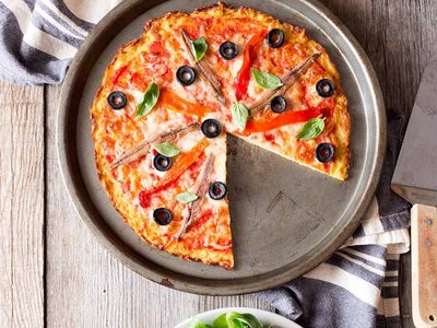 Pizza de papas rosti: sin amasar y súper crocante, una receta muy fácil y rica para el finde