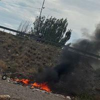 Vecinos denuncian quema de basura sin control a la altura de calle Paso