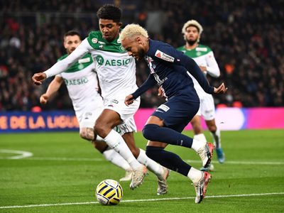 El PSG enfrenta al Saint Etienne en la final de la Copa de Francia con presencia argentina