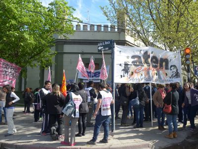 Aguinaldo: desde ATEN rechazaron el pago fraccionado