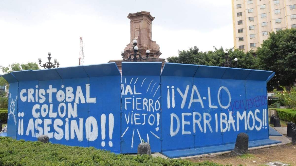 Las autoridades retiraron la estatua de Colón en la víspera del 12 de octubre