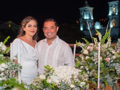 Síndico de Chilpancingo usa terraza del Ayuntamiento para su boda