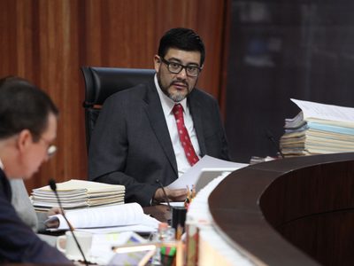 Posponen sesión de la Sala Superior en plena disputa del Tribunal Electoral