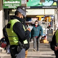 Récord en Neuquén: 2 pacientes fallecidos y 300 nuevos casos de coronavirus en un día