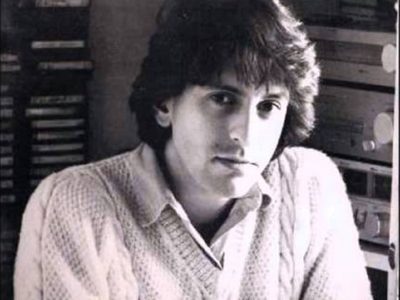 A los 73 años, así está hoy Roque Narvaja "El extraño de pelo largo" que encontró el amor en una fanática