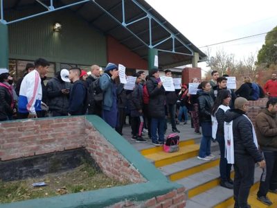 Más problemas edilicios en una escuela de Neuquén