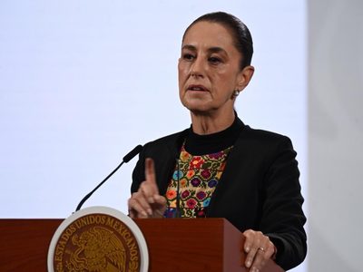 Sheinbaum descarta cambios en el gabinete pero advierte: “todo el equipo está siempre a evaluación”