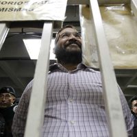 Gusto de Duarte por viajar en helicóptero le acarrea problemas: dos pedidos de extradición