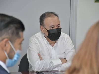 Alonso Durazo da positivo a covid-19; sus síntomas son leves, dice