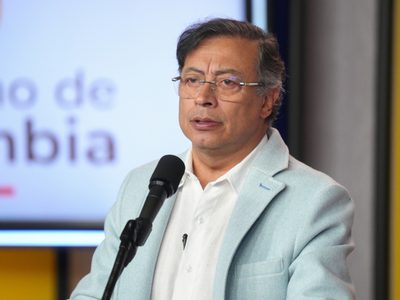 Petro responde a Trump que sus asesores le están engañando sobre la situación en Colombia