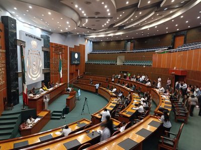 Congreso de Guerrero avaló la destitución de la fiscal Sandra Luz Valdovinos Salmerón