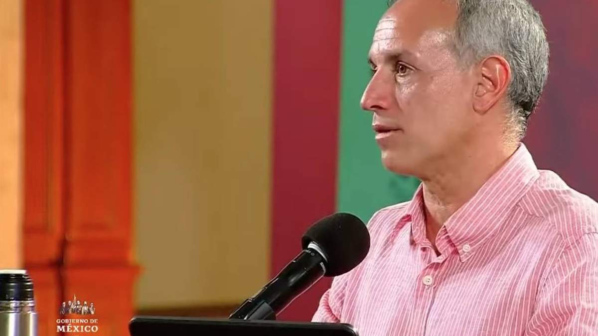 Hugo López-Gatell en la conferencia del lunes