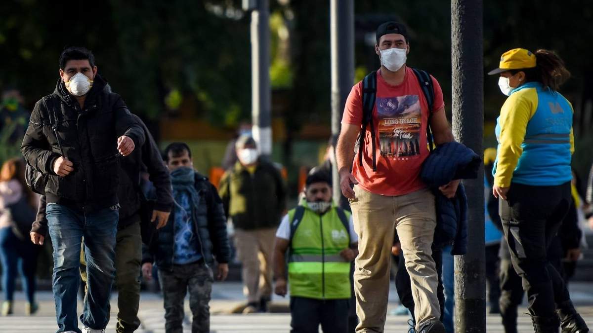 El aumento de la circulación de gente preocupa a las autoridades bonaerenses. Fuente: (Twitter)