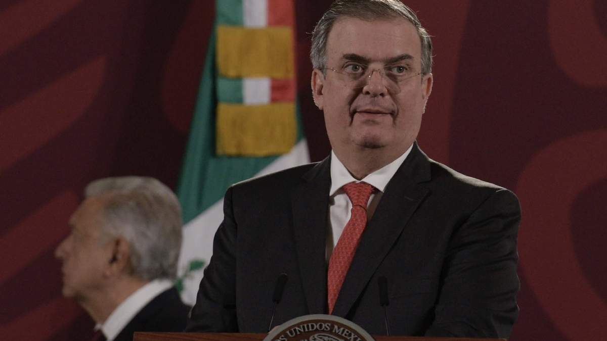El canciller junto a López Obrador en Palacio Nacional