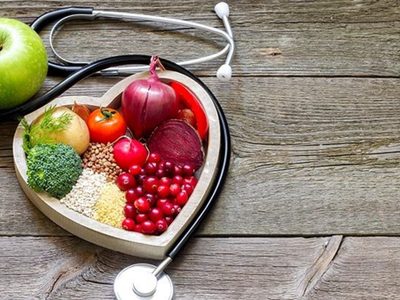 Dieta DASH para hipertensos: no todo es cuidarse del coronavirus