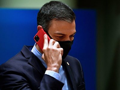 Escándalo en España: el teléfono del presidente del Gobierno fue espiado con el programa Pegasus