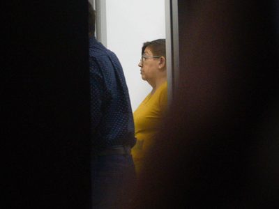 La jueza Angélica Sánchez sale del penal de Pacho Viejo y se va a resguardo domiciliario