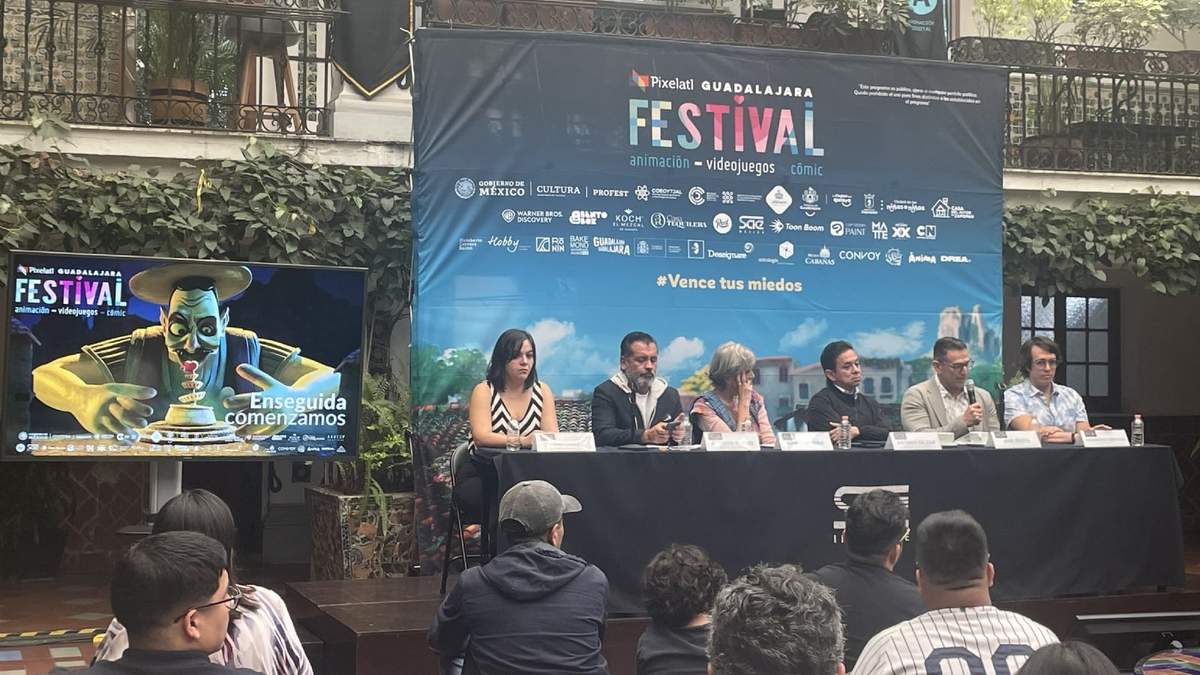 Presentación del festival Pixelatl