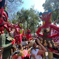 Para rescatar y proyectar la labor del cartonero, quemaron Judas en Santa María La Ribera