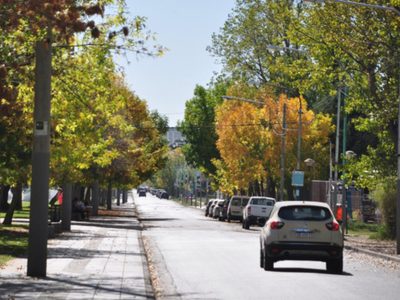 Conmoción en Neuquén Capital: un hombre falleció en plena vía pública