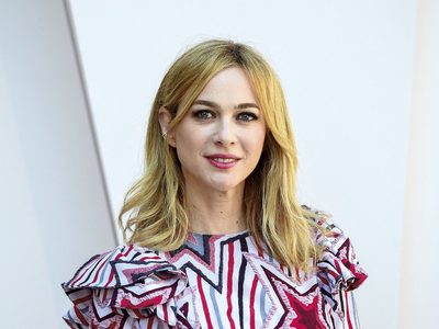 Está de regreso: Marta Hazas volvió al trabajo y se lució con un look muy original