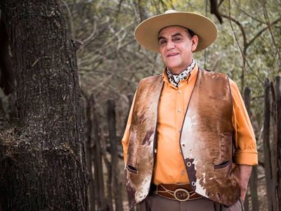 Oro puro: las hermosas plantas que el Chaqueño Palavecino eligió para la huerta de su jardín