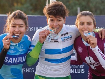 Medalla de oro para Abril Garzón en el Campeonato Argentino de Ciclismo